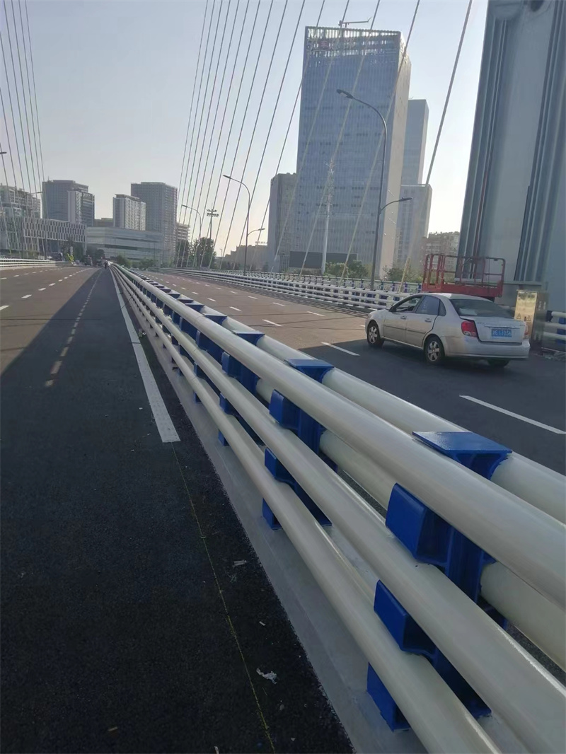 桥梁护栏